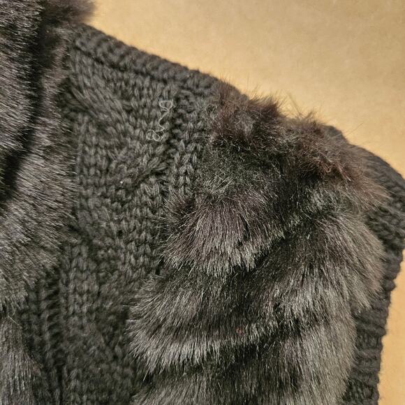 Roz & Ali Vest Black Faux Fur and Ribbed Knit Full Zip Sleeveless Jacket Large - Picture 10 of 16